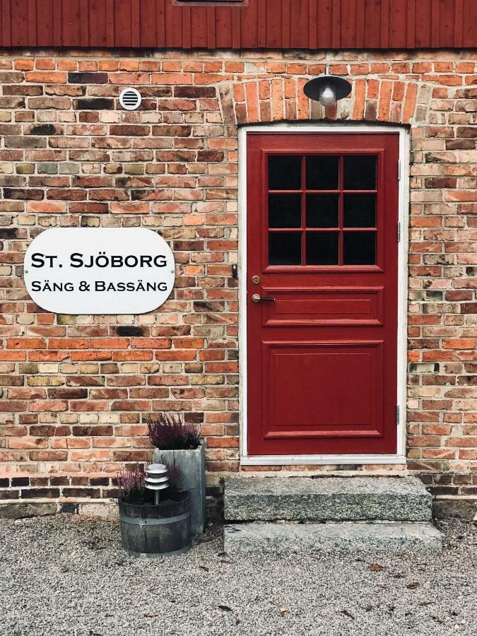 Bed and Breakfast Sjoeborg Saeng & Bassaeng Munka-Ljungby Esterno foto